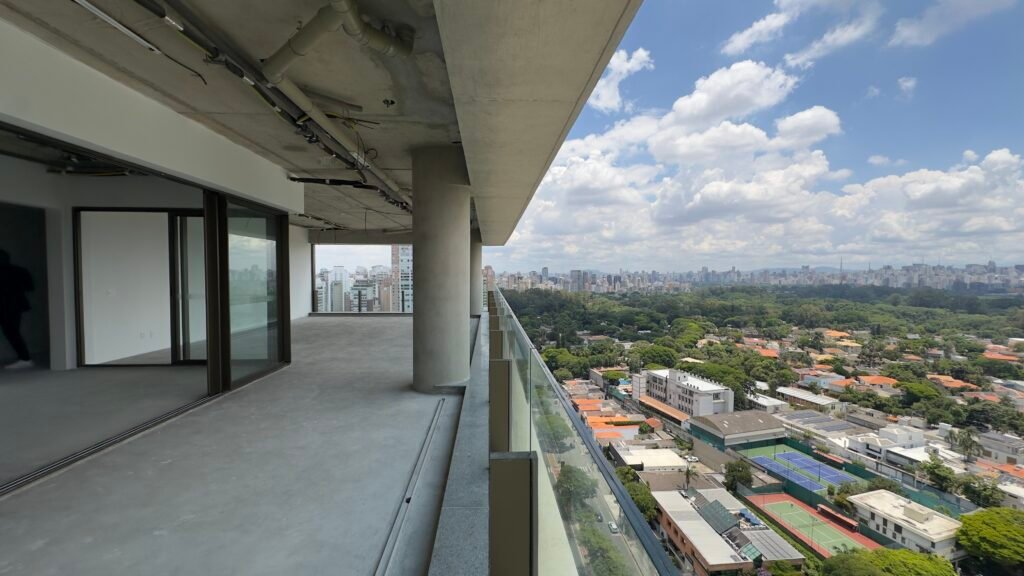 PARK AVENUE MOEMA APARTAMENTO ALTO PADRÃO 3 E 4 SUÍTES VISTA PARA O IBIRAPUERA